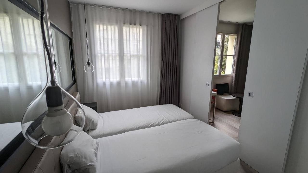 Disneyland Deluxe Flat, Outside Pool, Climatisation, 1 Min To Disney Parks Serris Esterno foto