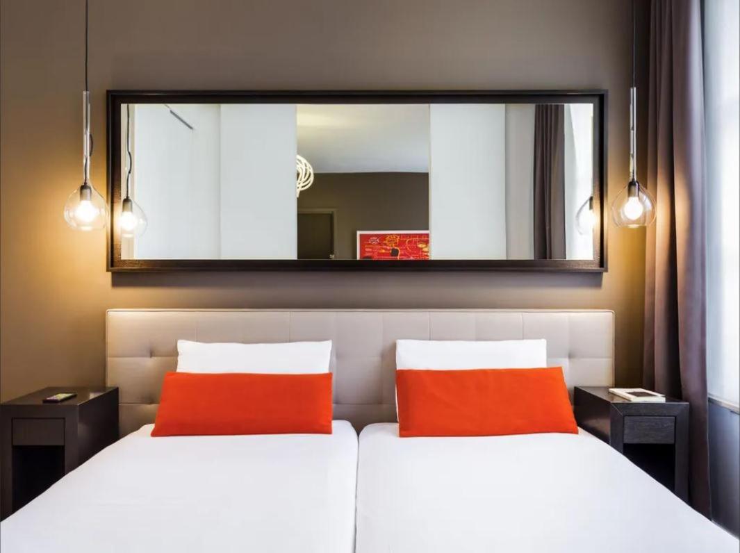 Disneyland Deluxe Flat, Outside Pool, Climatisation, 1 Min To Disney Parks Serris Esterno foto